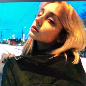 Meet your Posher, Winston